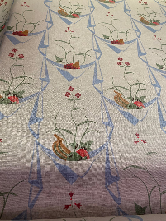 Napkin/Fruit print fabric White/Wedgwood